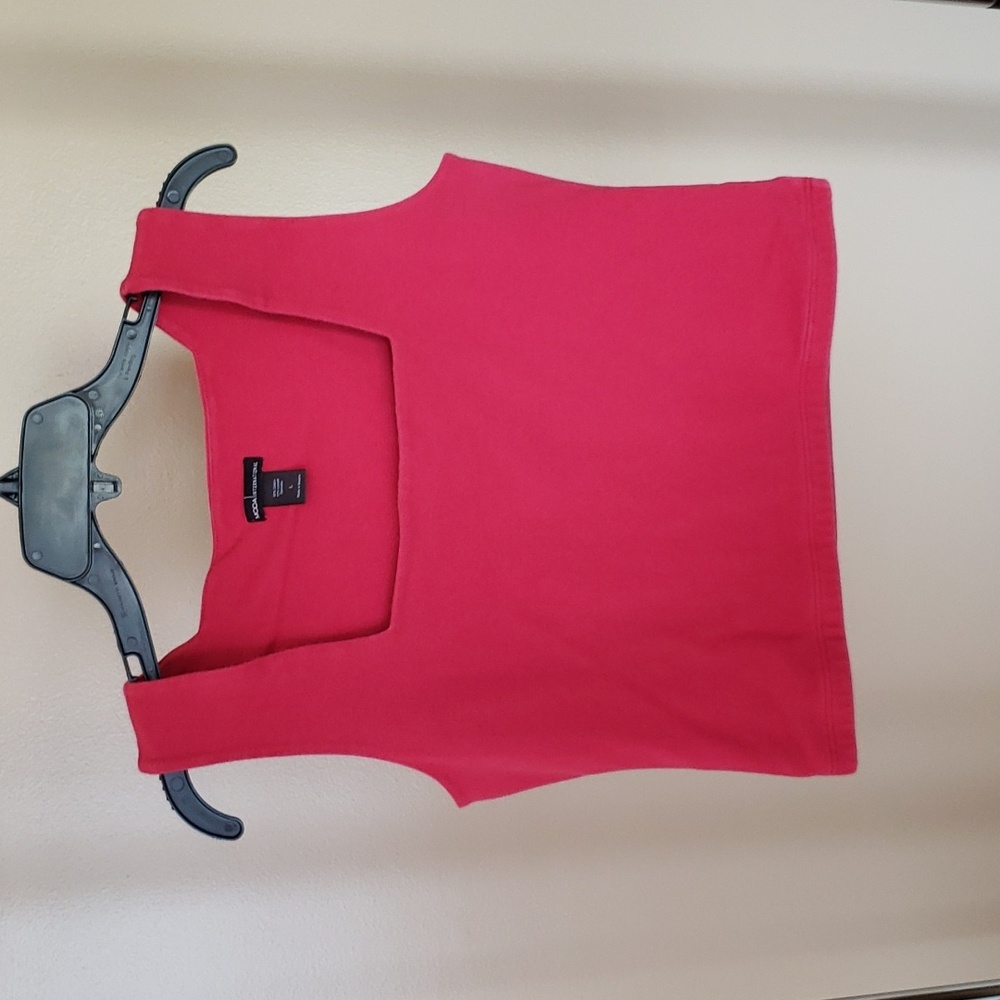 Cropped Tank Top